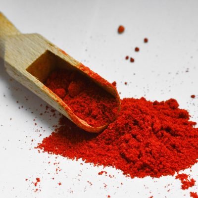 red pepper, powder, scoop